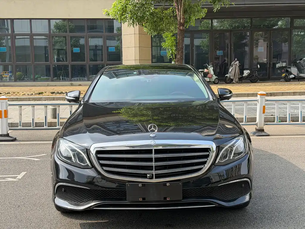 Mercedes-Benz E-Class 2020 — фото 2