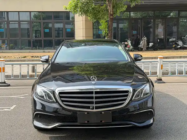 Mercedes-Benz E-Class 2020