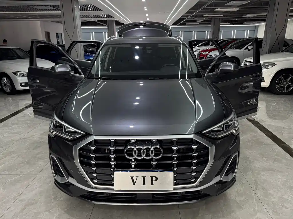 Audi Q3 2023