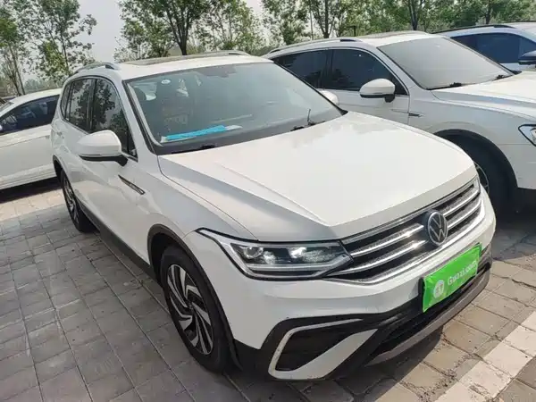 Volkswagen Tiguan L 2024