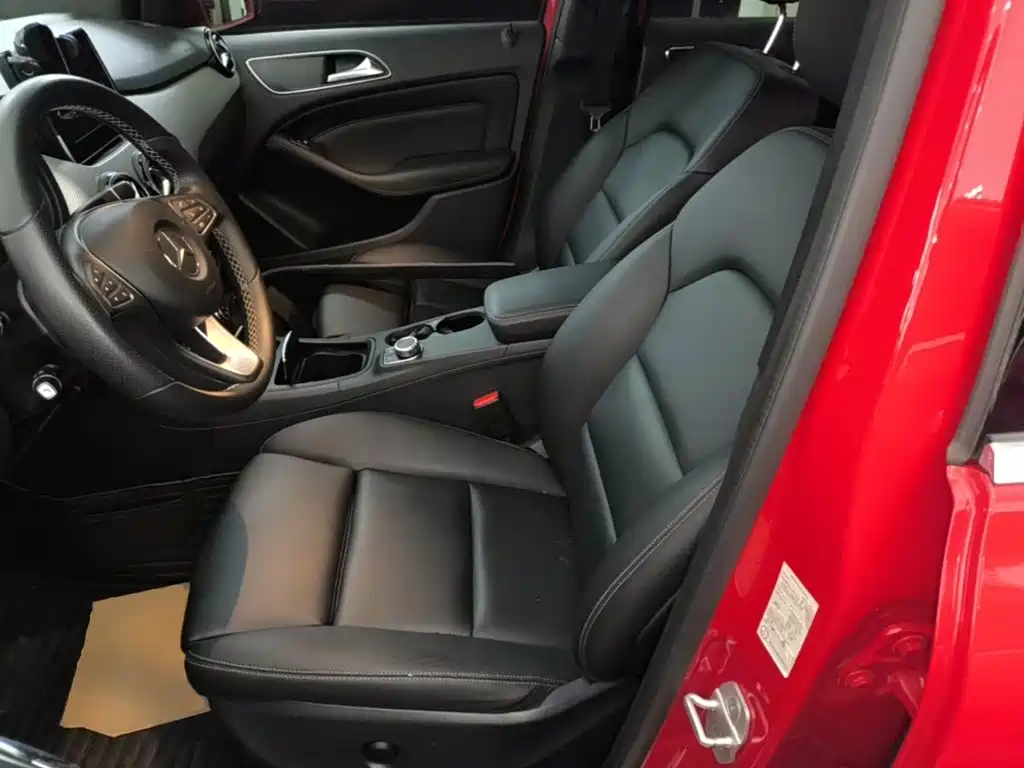 Mercedes-Benz B-Class 2016 — фото 15