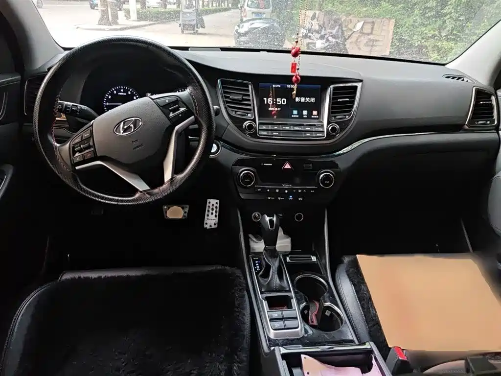 Hyundai Tucson 2018 — фото 13