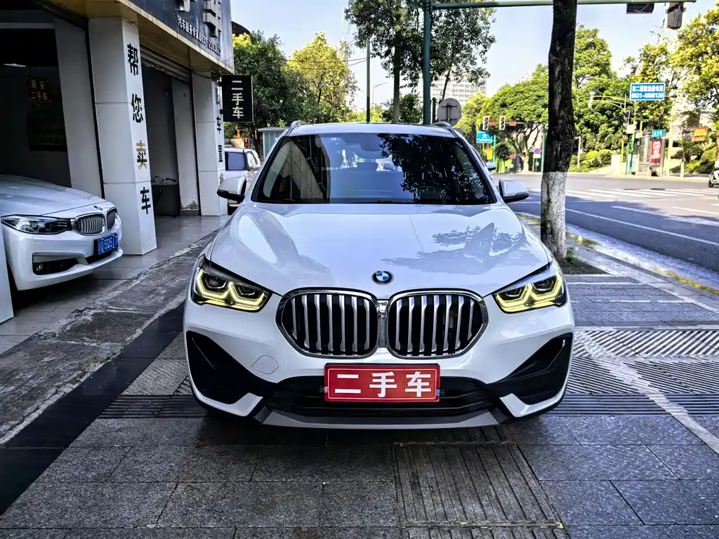 BMW X1 2021