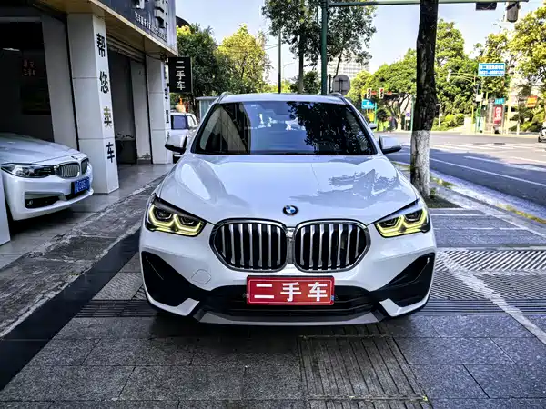 BMW X1 2021