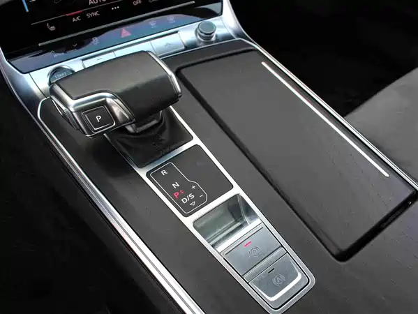 Audi A6L 2024
