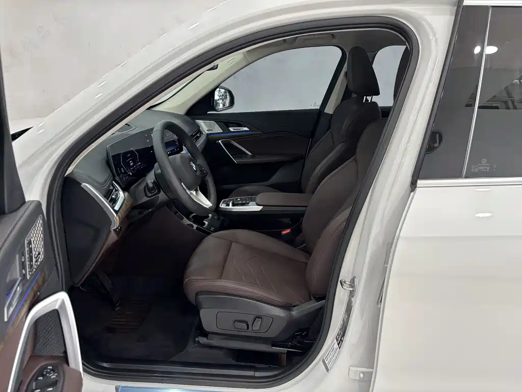 BMW X1 2024 — фото 13