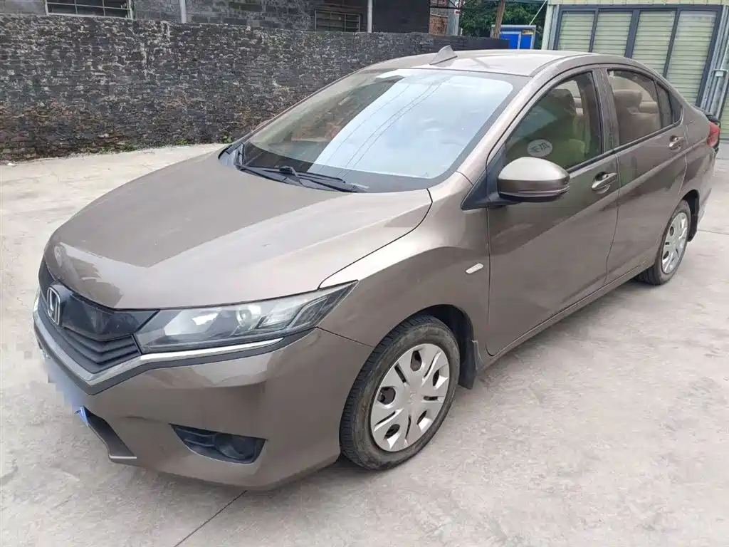 Honda Greiz 2017