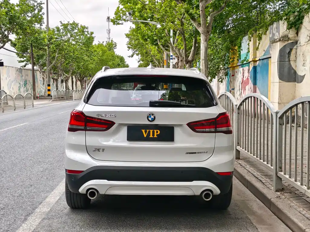 BMW X1 2022 — фото 4