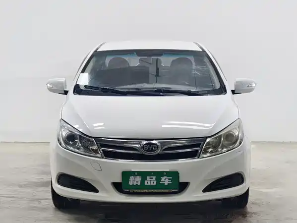 BYD Surui 2014
