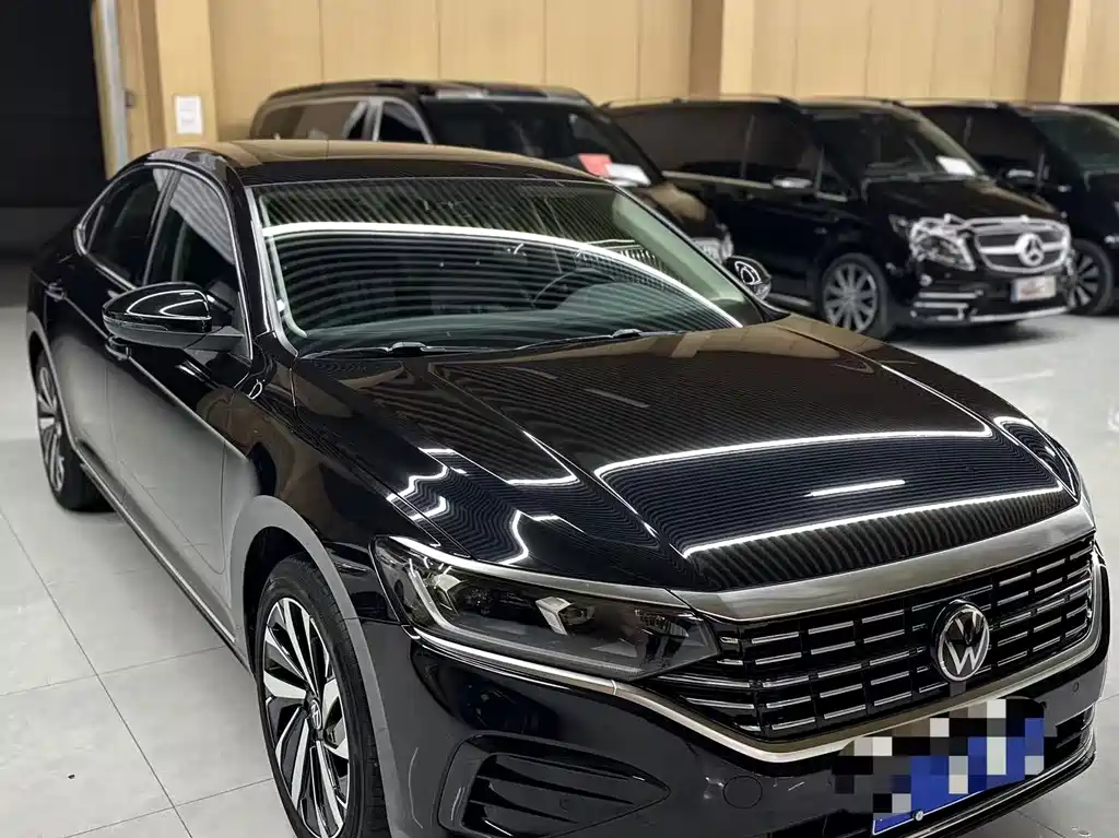 Volkswagen Passat 2023