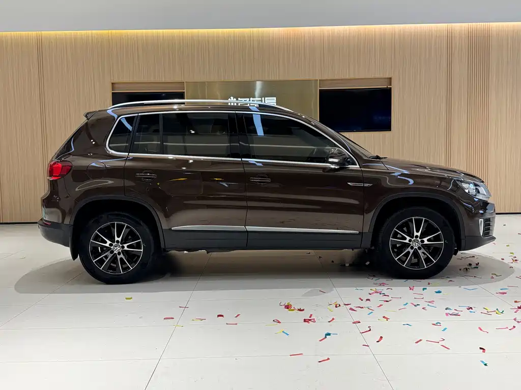 Volkswagen Tiguan 2016 — фото 6