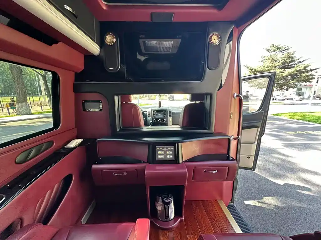 Mercedes-Benz Sprinter 2016 — фото 17