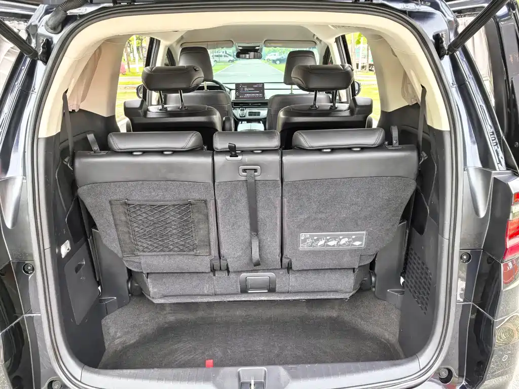 Honda Odyssey 2023 — фото 10