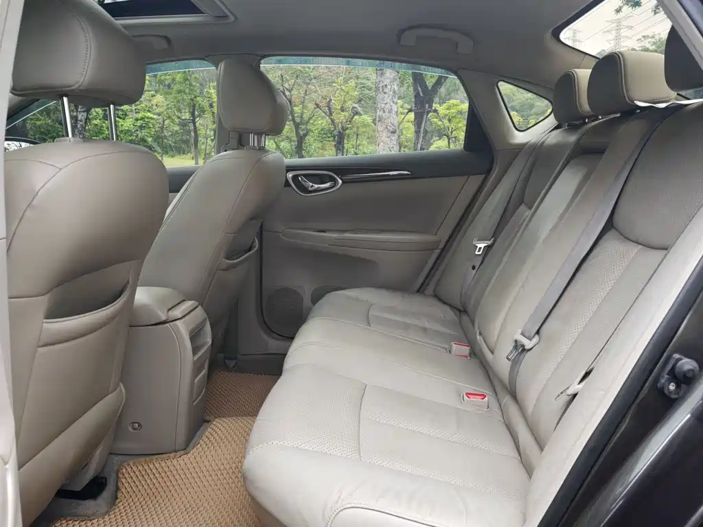 Nissan Sylphy 2013