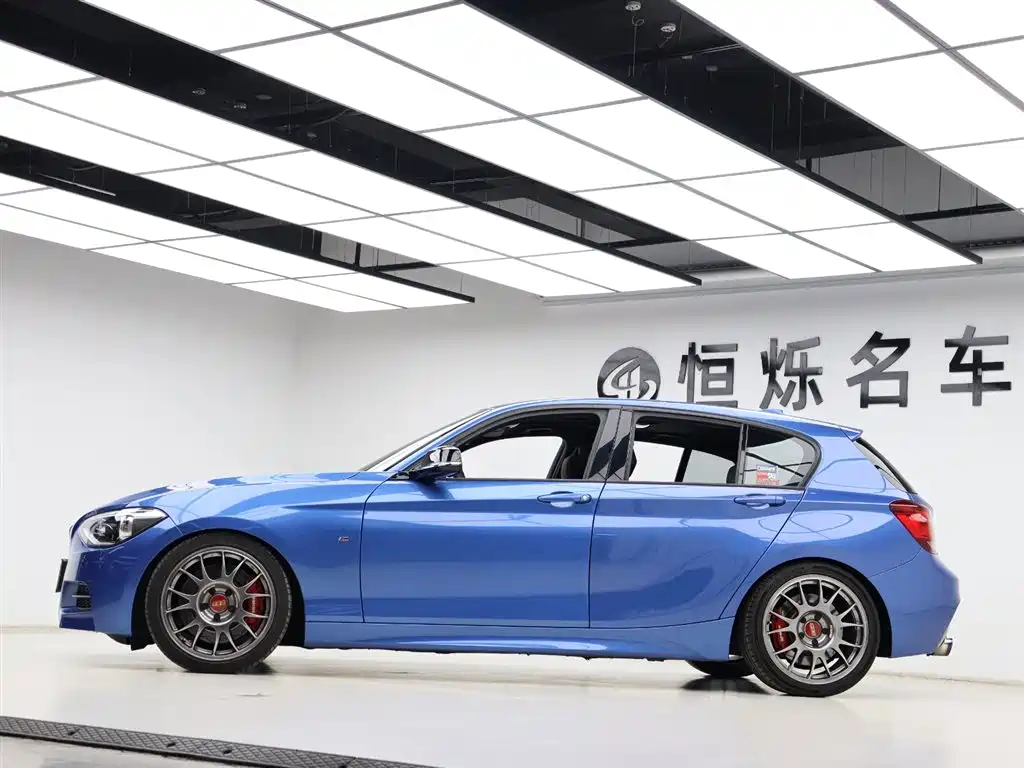 BMW 1 Series 2015 — фото 28