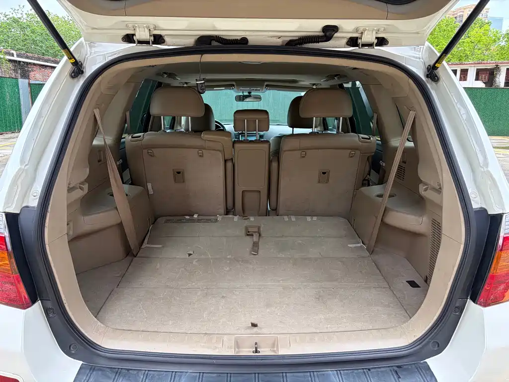 Toyota Highlander 2011