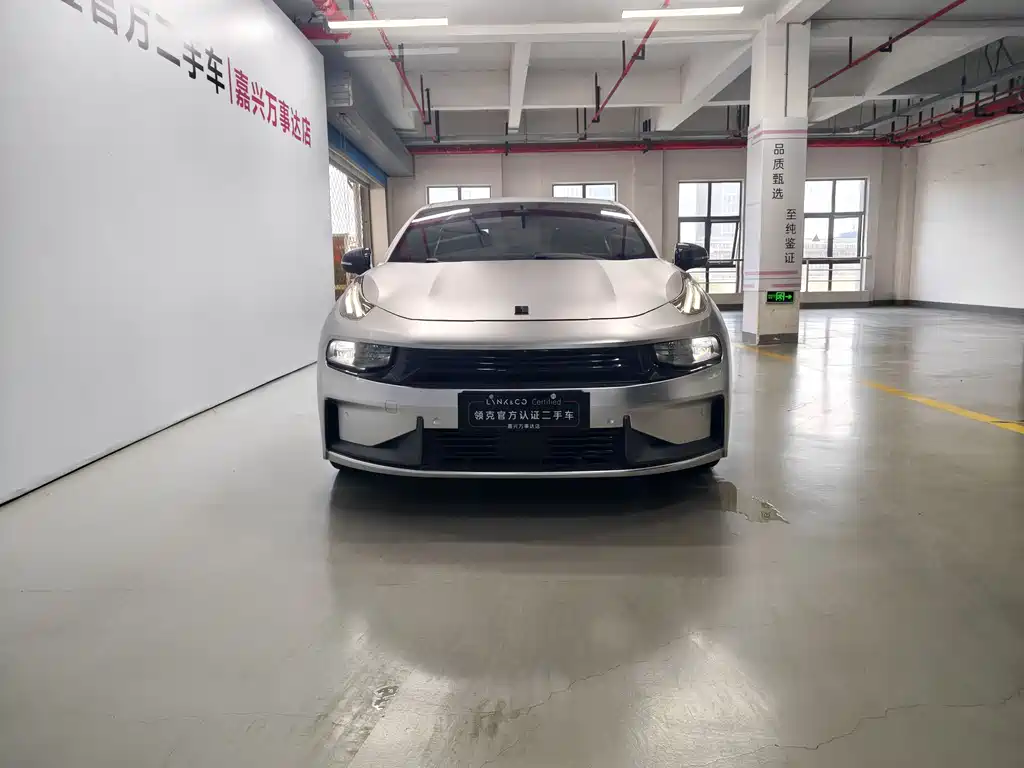 Lynk & Co 03 2022