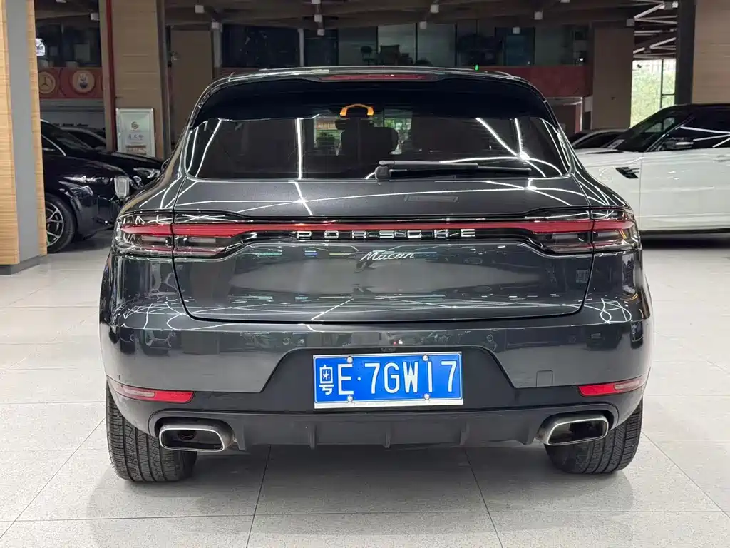 Porsche Macan 2019 — фото 9
