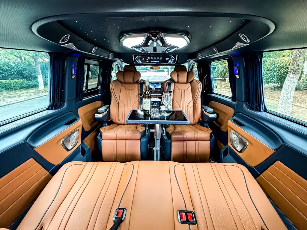 Mercedes-Benz Vito 2025 — фото 23