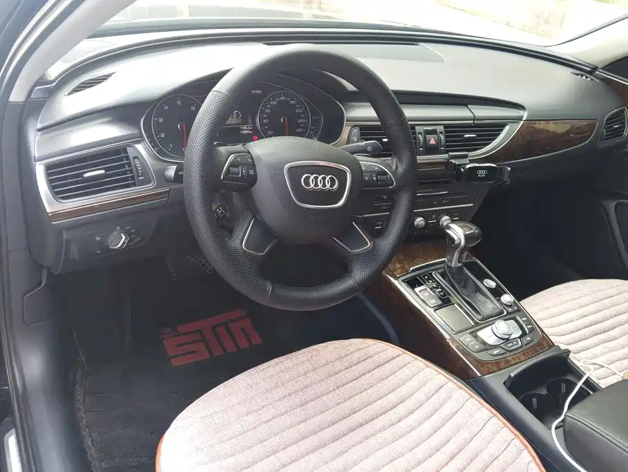 Audi A6L 2015 — фото 12