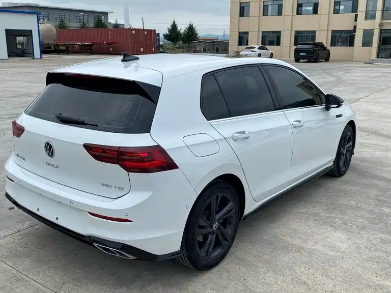 Volkswagen Golf 2022