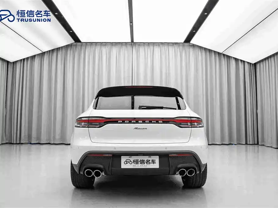 Porsche Macan 2023
