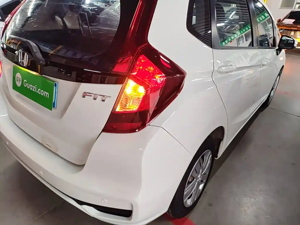 Honda Fit 2019 — фото 8