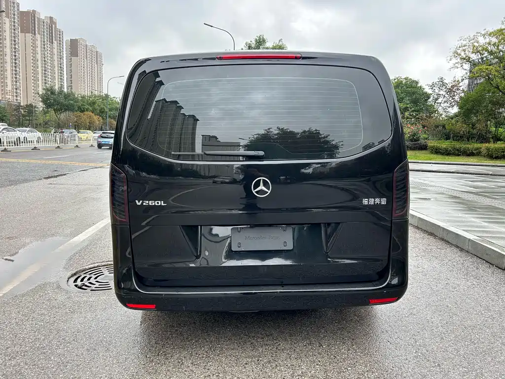 Mercedes-Benz Vito 2022 — фото 14