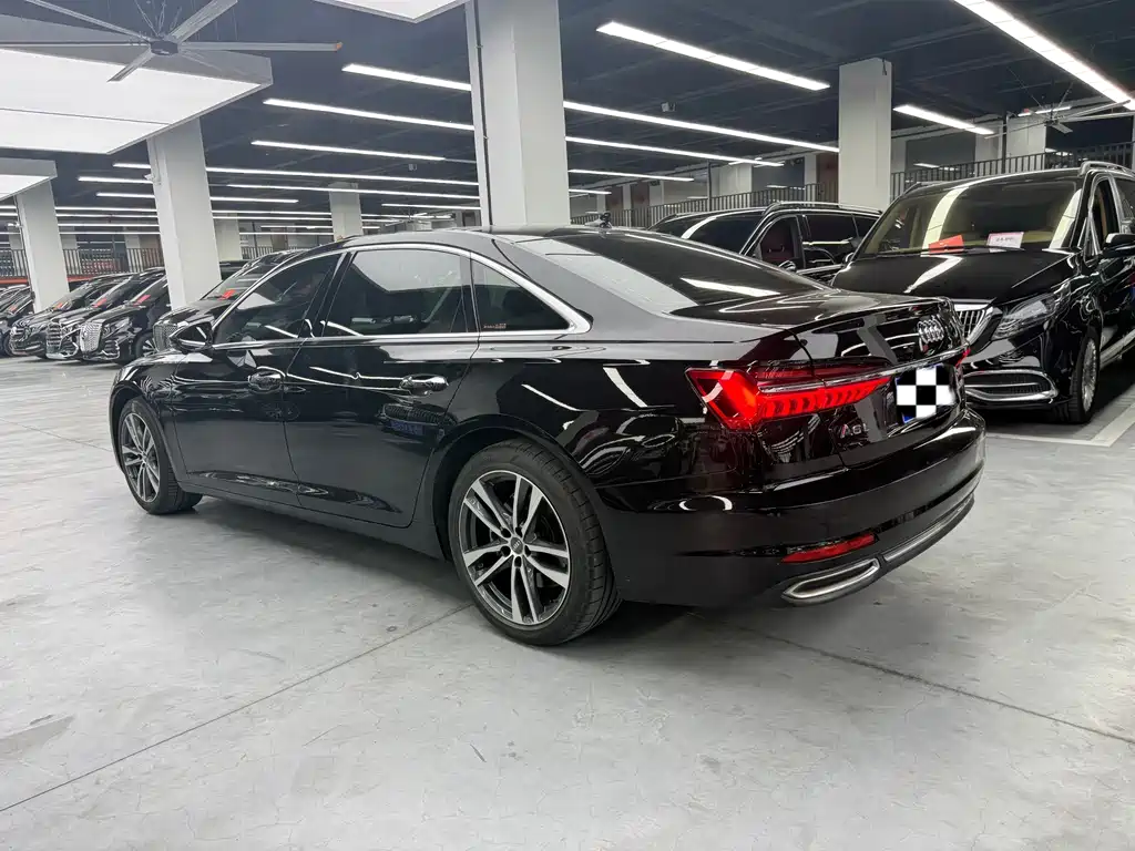 Audi A6L 2021 — фото 15