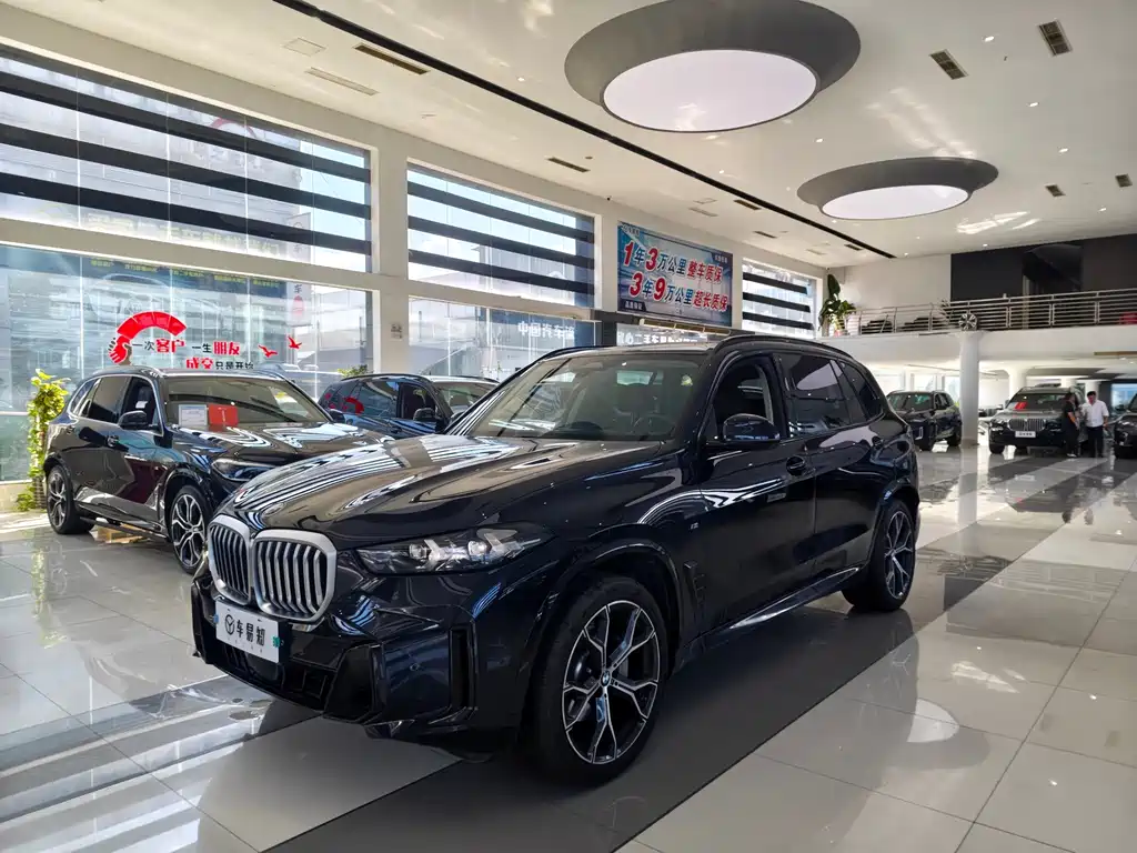 BMW X5 2026 — фото 1