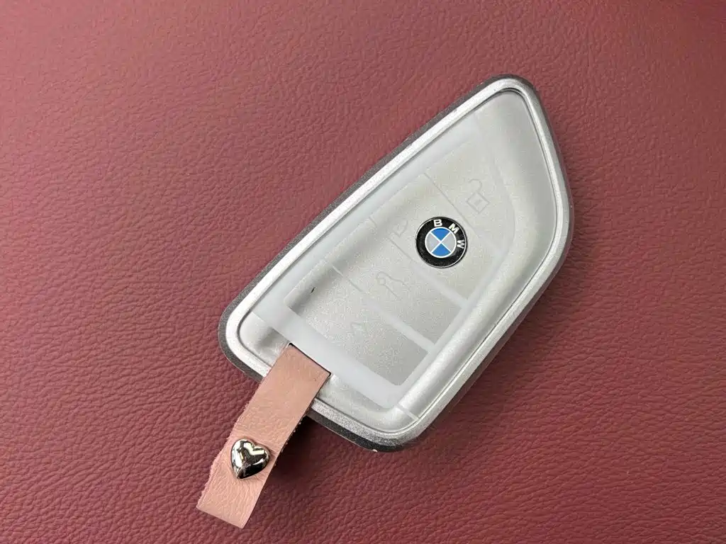 BMW 3 Series 2026 — фото 18