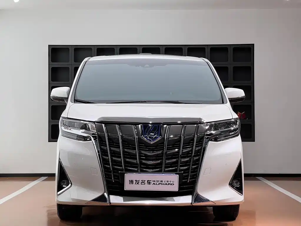 Toyota Alphard 2022