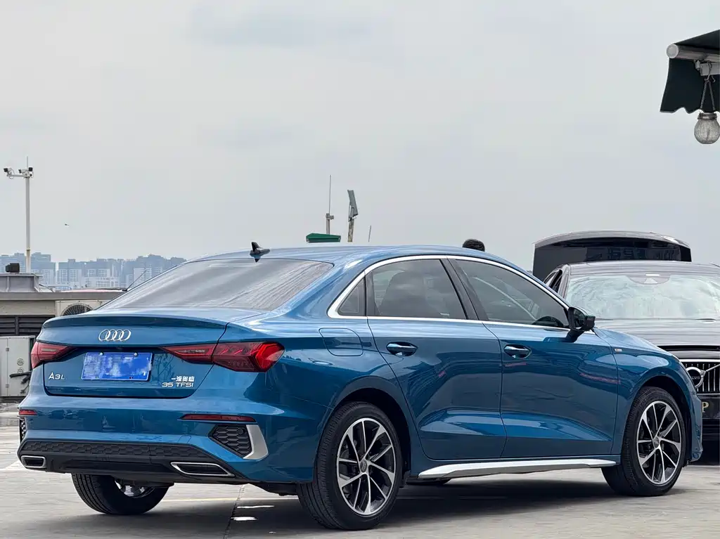 Audi A3 2021 — фото 13