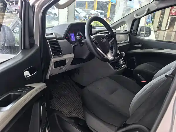 JAC Ruifeng M4 2017
