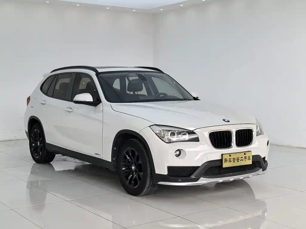 BMW X1 2015 — фото 3
