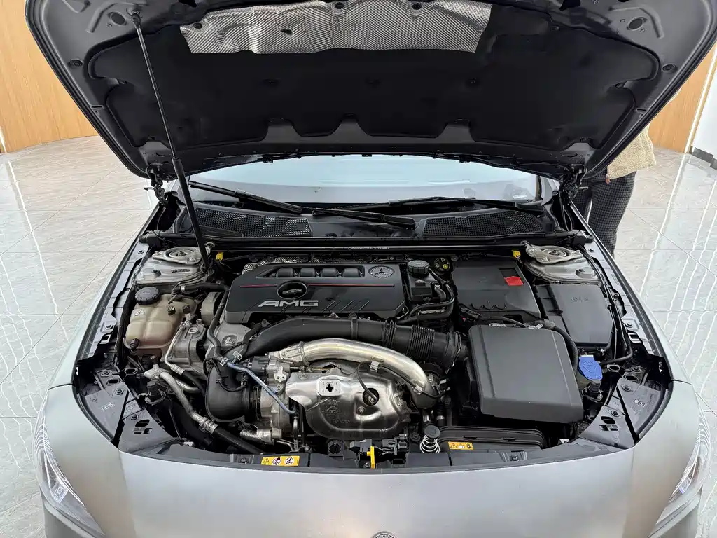 Mercedes-Benz CLA AMG 2021 — фото 18