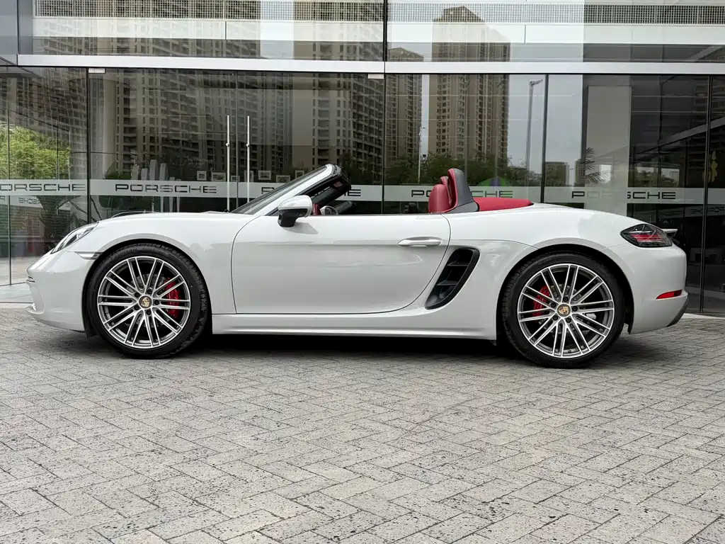 Porsche 718 2024 — фото 5