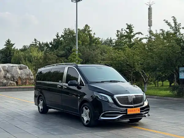 Mercedes-Benz Vito 2023