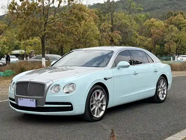 Bentley Flying Spur 2017