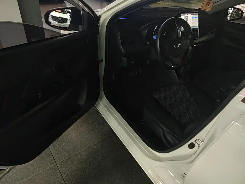 Toyota Vios 2016 — фото 16