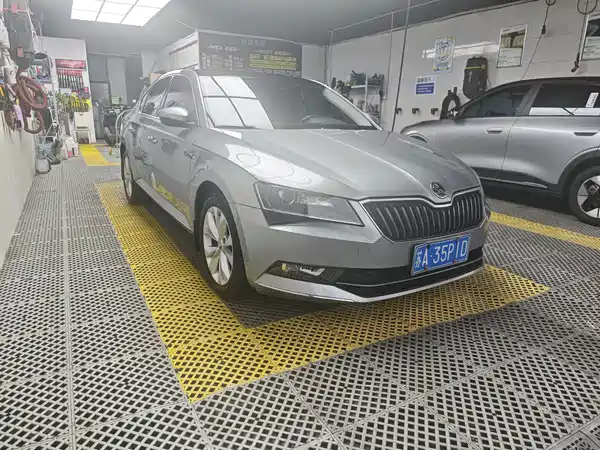 Skoda Superb 2018