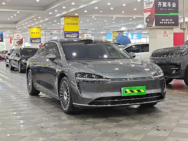Stelato S9 2025
