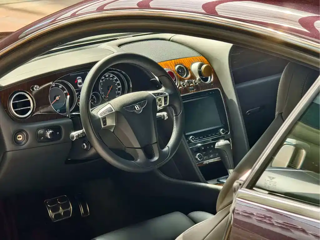 Bentley Continental 2015 — фото 6