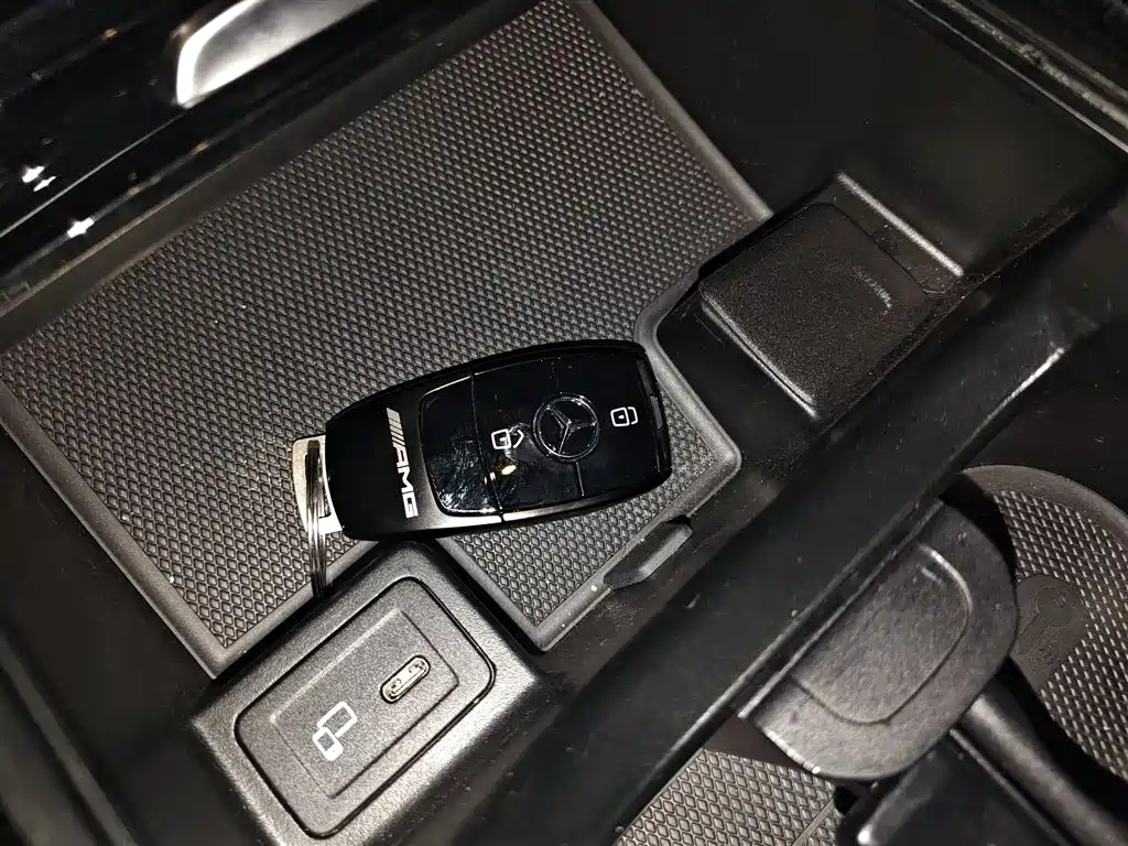 Mercedes-Benz A-Class AMG 2022 — фото 17