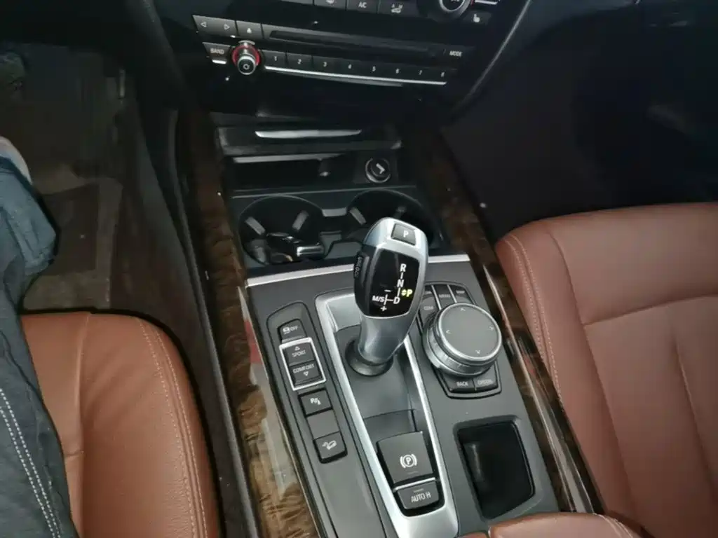 BMW X5 2017 — фото 14