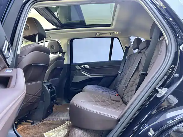 BMW X5 2023