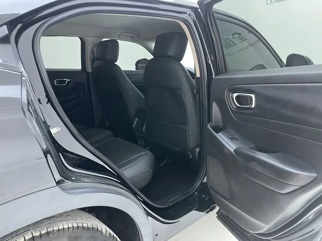 Honda Vezel 2023 — фото 28