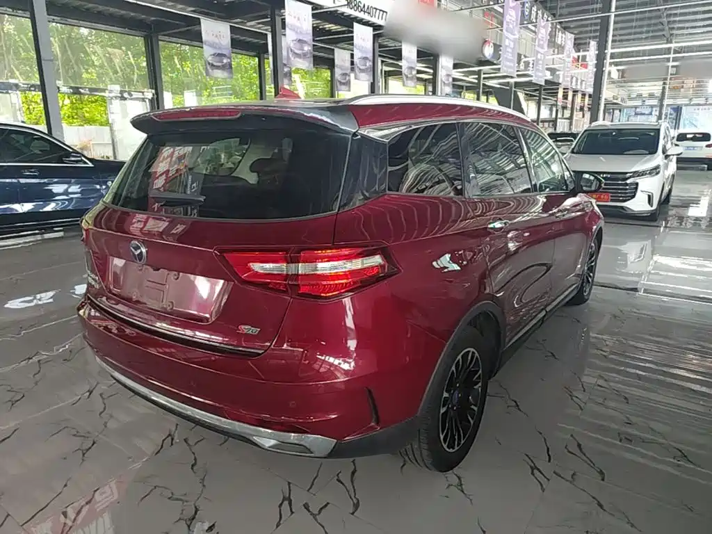 TRAUM S70 2018