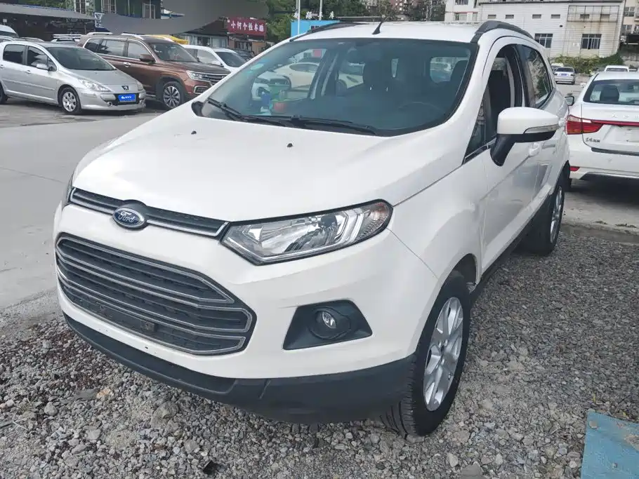 Ford EcoSport 2015 — фото 1