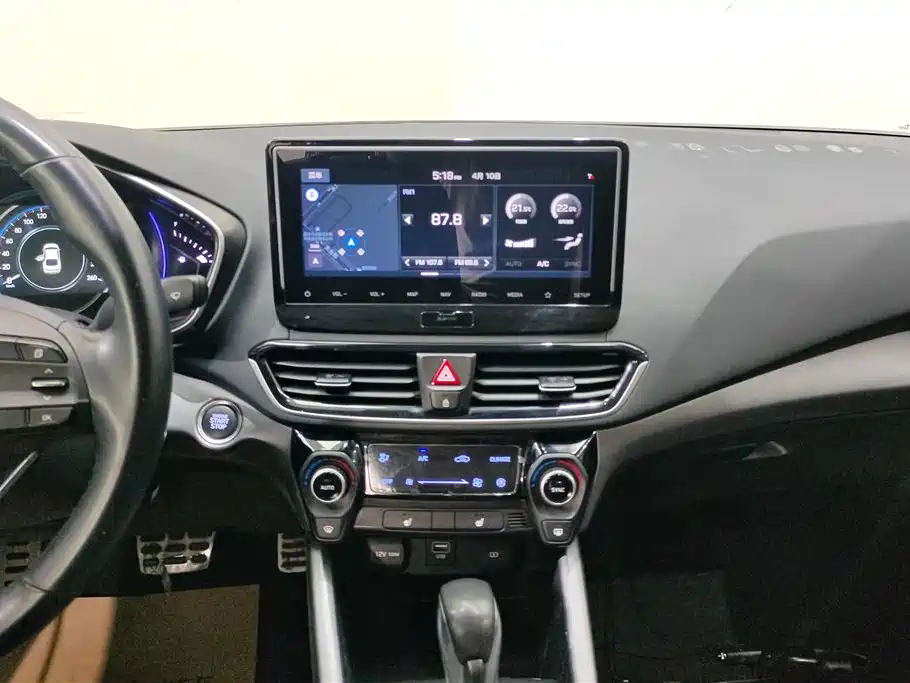 Hyundai Fista 2020 — фото 13